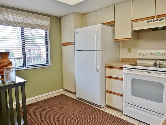 2nd image of 7786 Eagle Creek Dr