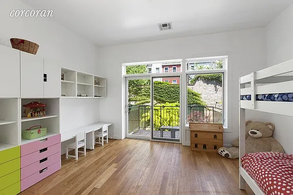 Rented by Corcoran | media 14