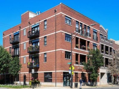 3205 N Hoyne Ave APT 2B, Chicago, IL, 60618