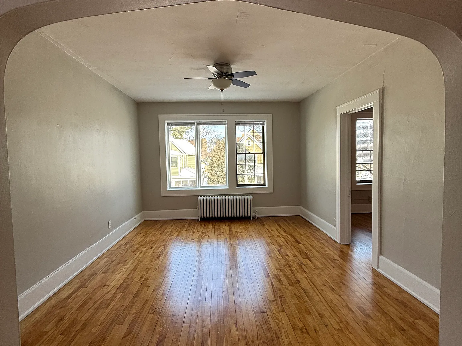 4 bed, $1,959 — Photo 4