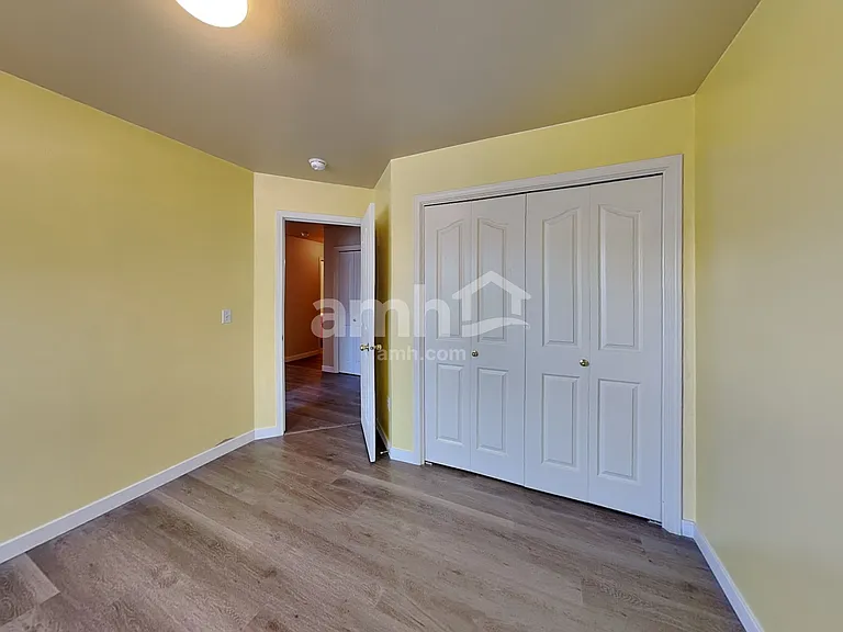 5100 W Ravenscroft St — Photo 9