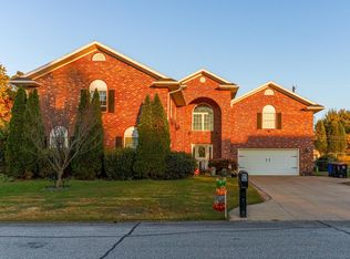 4344 Pine Dr, Newburgh, IN