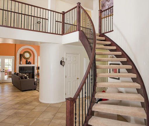 4th image of 1831 W Desert Highlands Dr