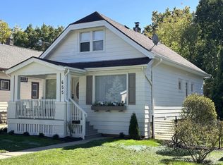 655 S Oak Park COURT, Milwaukee, WI 53214