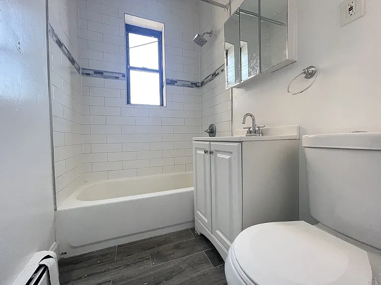 149 Zabriskie St #44D — Photo 5