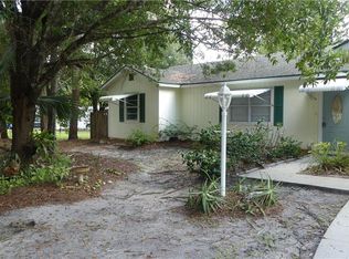 3228 12th St SW, Vero Beach, FL 32968