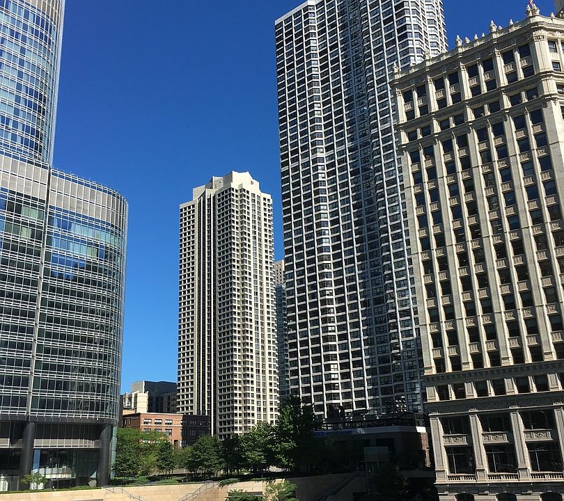 1st image of 440 N Wabash Ave APT 3304