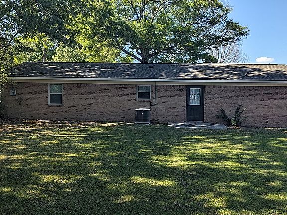 4th image of 123 Greene Dr
