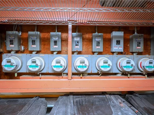 7215 3rd Avenue image 29 of 34