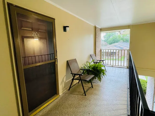 5323 Blair Ln APT V201, Baton Rouge, LA 70809