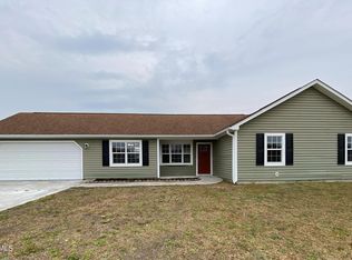 509 Amber Ave, Hubert, NC 28539