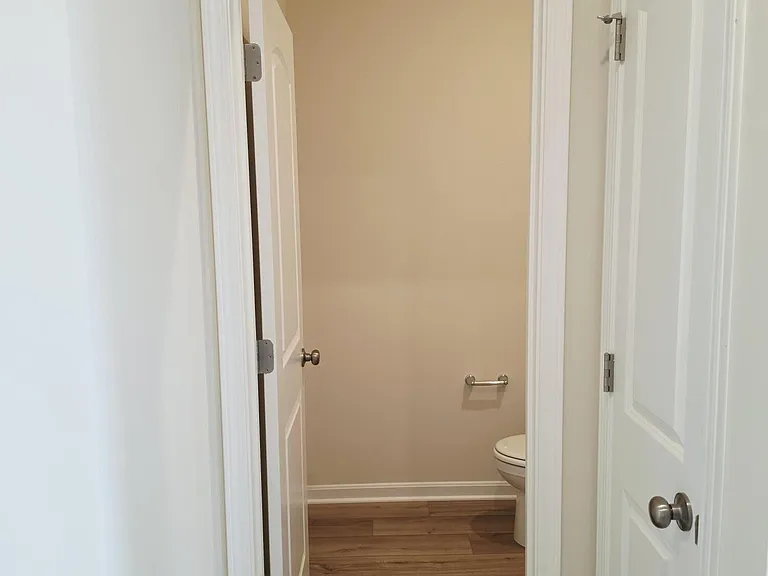 11144 Castlebrook Dr — Photo 6