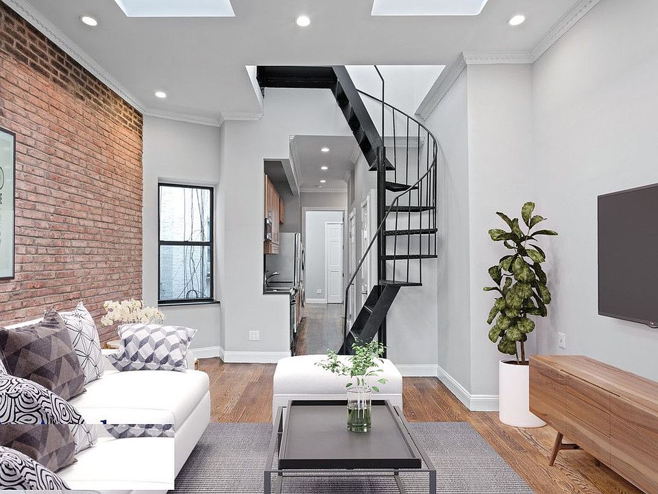 1st image of 379 3rd Ave #4W