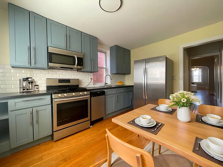 89 Liberty Pl #2 — Photo 5