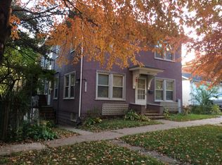 1211 E 9th St, Davenport, IA