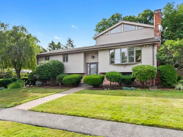 45 Paul Ave, Peabody, MA 01960
