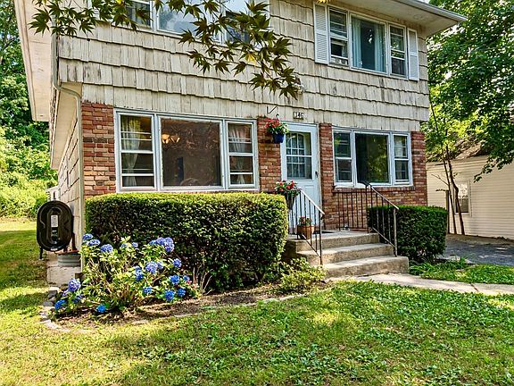 2nd image of 146 Carley Avenue