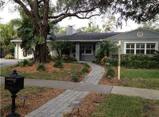 2507 W Edgewood Rd, Tampa, FL 33609