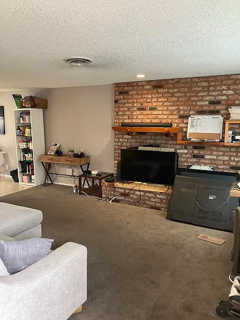 4 bed, 1900 sqft, $650 — Photo 4
