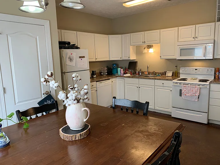 688 Kirkcauldy Dr #688 — Photo 5