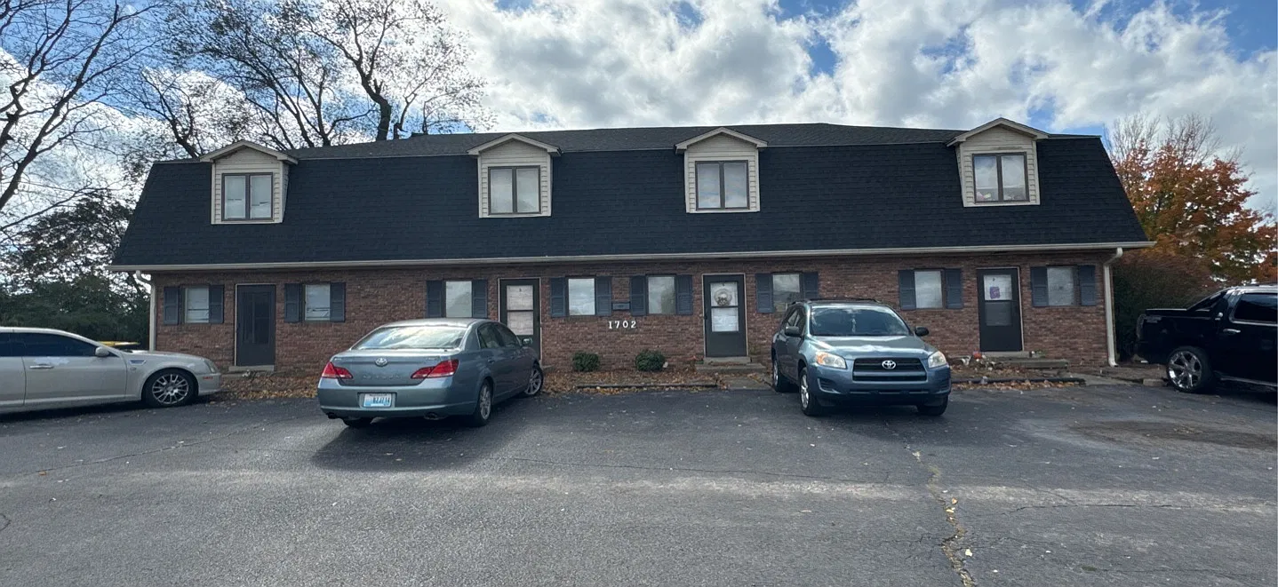 1702 OBrian Ct - Unit B — Photo 1