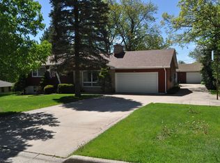 537 Lewis St, Burlington, WI 53105