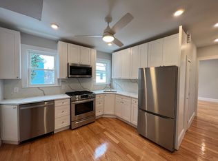 11 Burnham St #2, Somerville, MA 02144