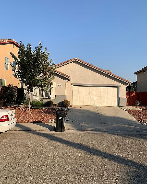 1st image of 7689 Roosterfish Way