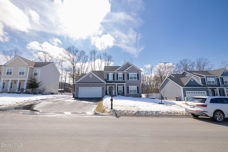 4th image of 213 Park Ridge Drive