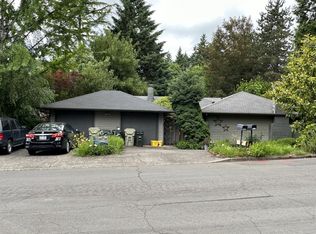 9007 SW Monterey Pl, Portland, OR 97225