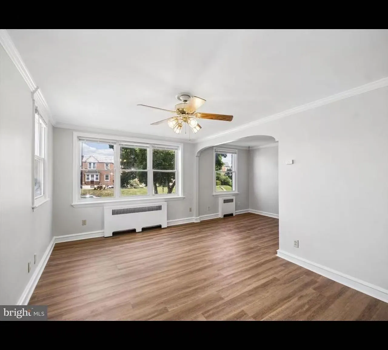 2 bed, 860 sqft, $1,400 — Photo 4