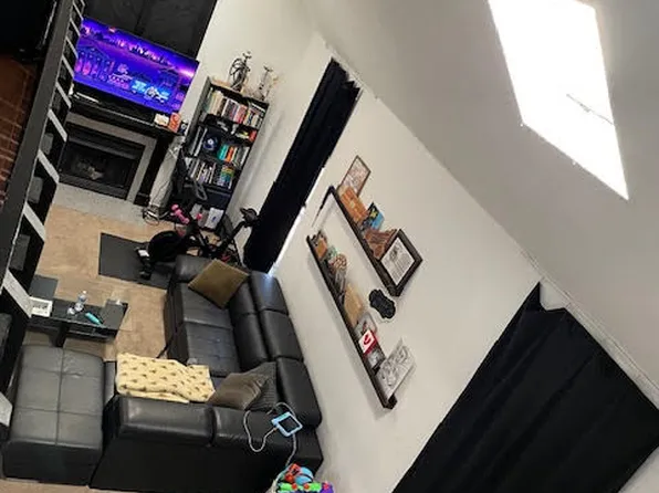 5698 Brandon Blvd, Virginia Beach, VA 23464