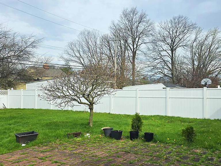 1424 Parkview Dr — Photo 15