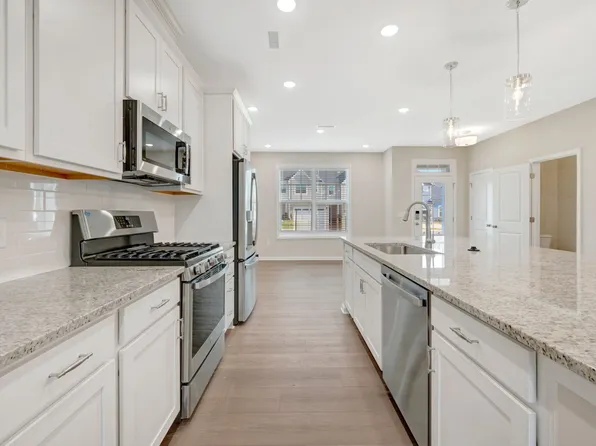 3119 Cathedral Comb Dr, Apex, NC 27502