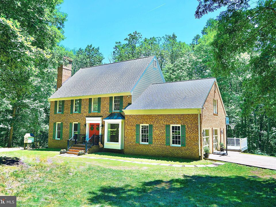 7171 Crest River Ln, Amissville, VA 20106 Zillow