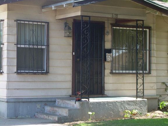 3rd image of 618 W 91st St