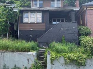 405 Lookout Ave, Charleroi, PA 15022