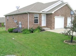 824 Cobbler Ln E #826, Mount Sterling, KY 40353