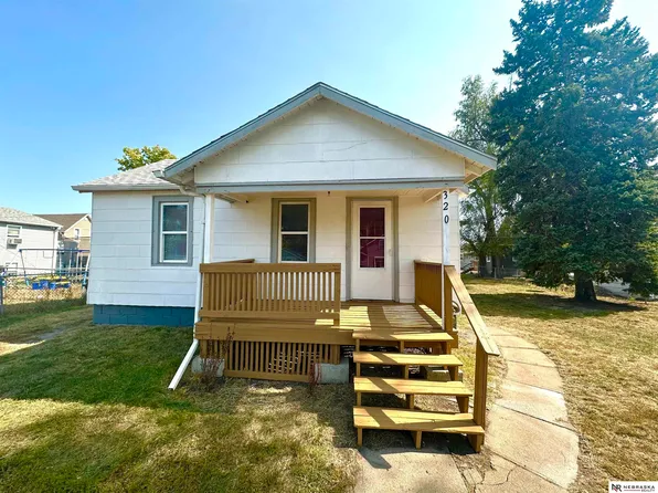 320 N Nye Ave, Fremont, NE 68025