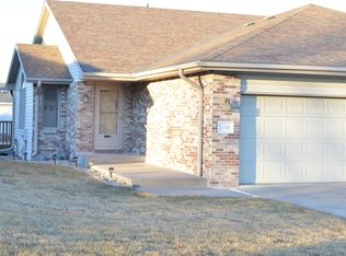 2310 Atwood Cir, Lincoln, NE 68521