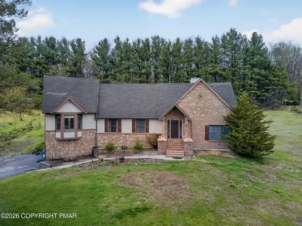 363 Blue Ridge Rd, Saylorsburg, PA 18353