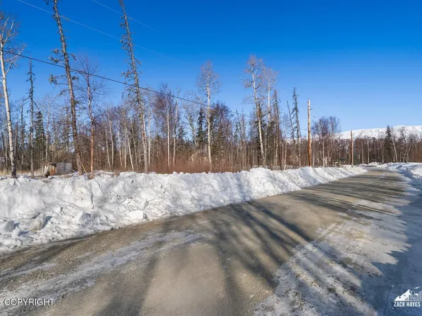 5606 N Gooseberry Cir, Wasilla, AK 99654