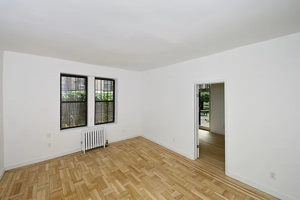 Rented by Aether Property Group | media 23