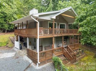 108 Easy St, Cedar Mountain, NC 28718