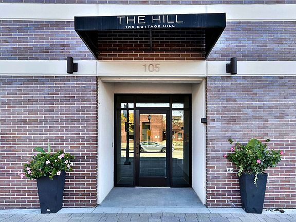 2nd image of 105 S Cottage Hill Ave #502