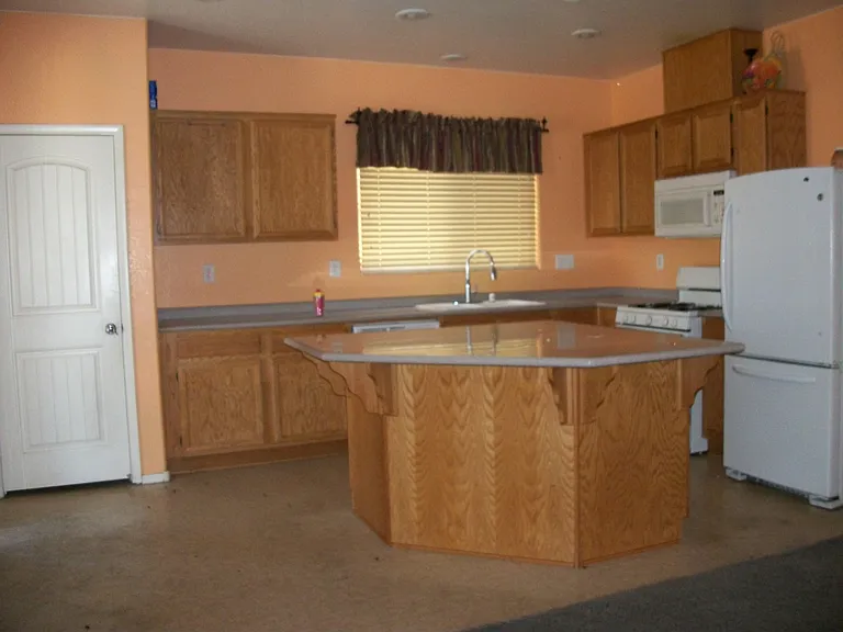 11716 Garland Grove Ln — Photo 2