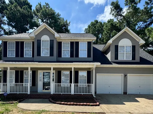 134 Cresthaven Dr, Sanford, NC 27332