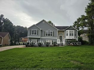 2984 Jamey Ln, Douglasville, GA 30135
