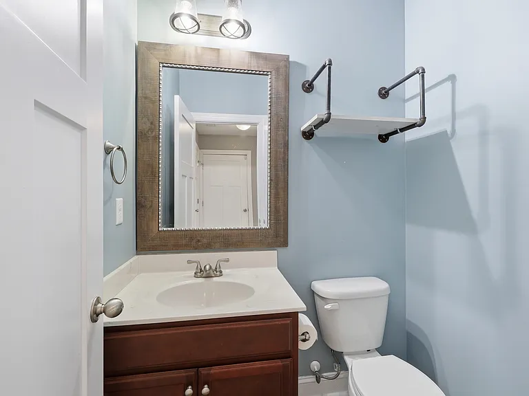 122 Rosedale Dr — Photo 5