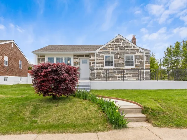 7801 Fairfield St, Philadelphia, PA 19152